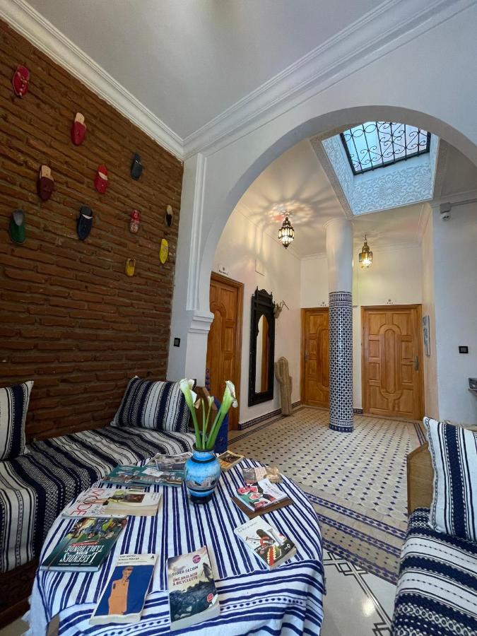 Dar El Hayet Hotel Tangier Bagian luar foto