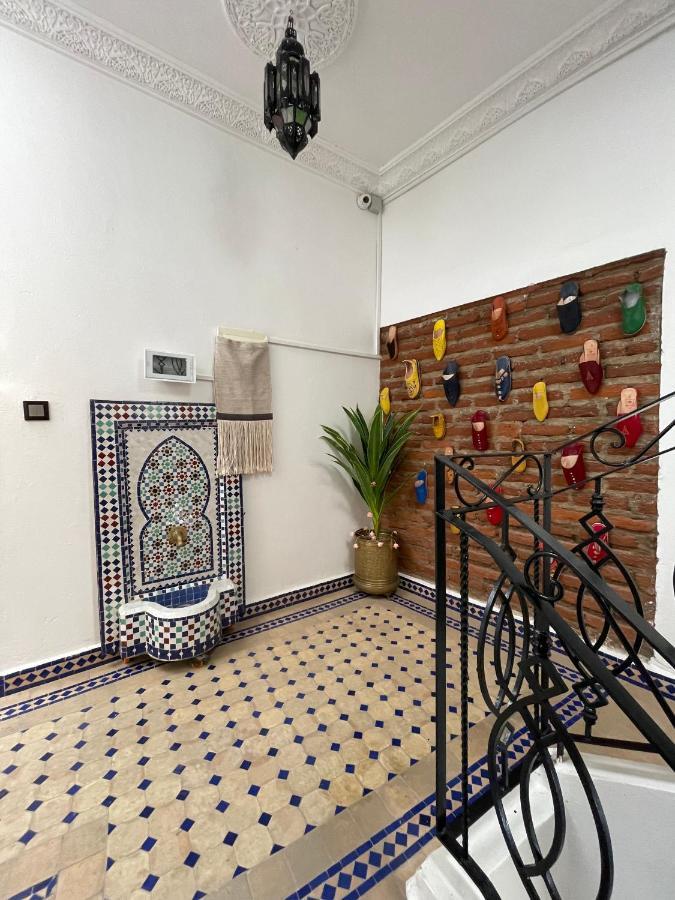 Dar El Hayet Hotel Tangier Bagian luar foto