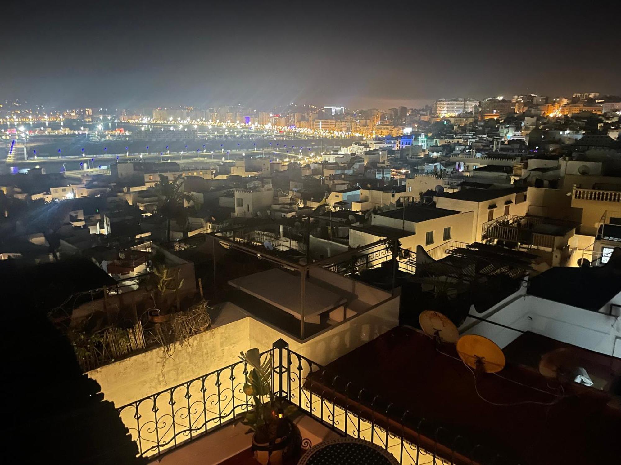Dar El Hayet Hotel Tangier Bagian luar foto